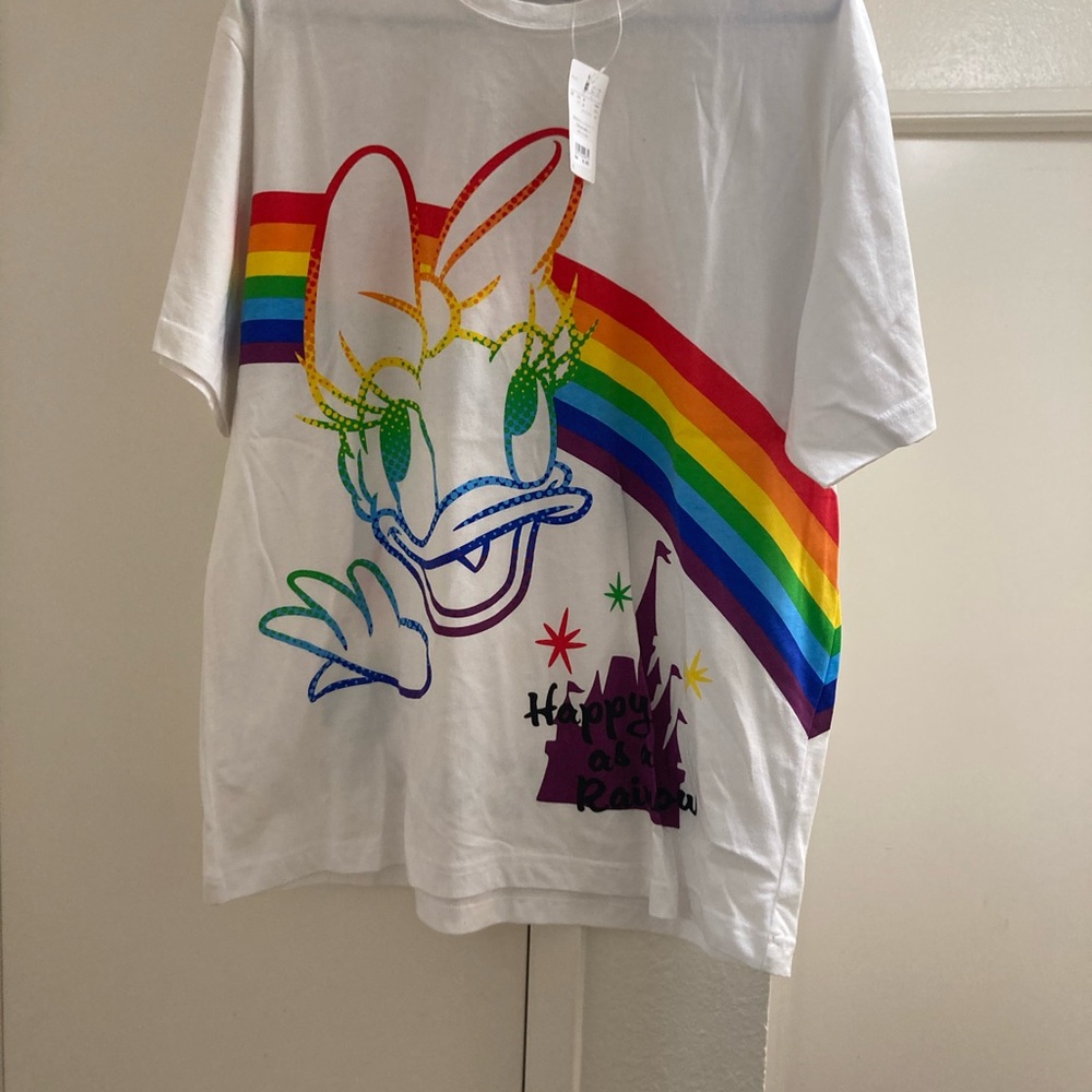 Disney Daisy Duck White Short Sleeve Tee with Rainbow Design XL